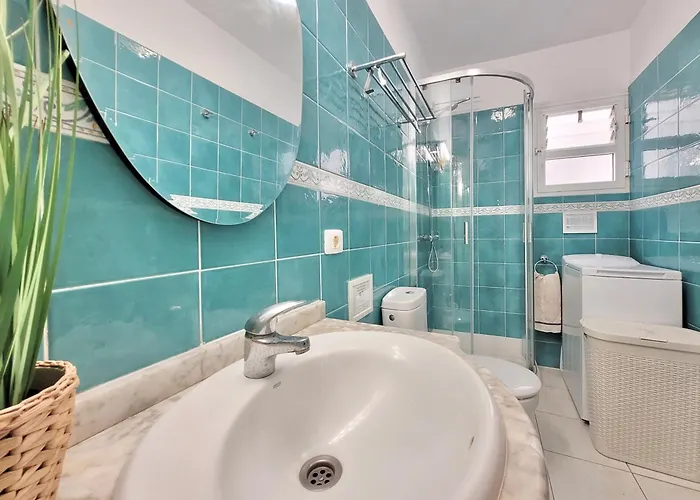 Pura Vida * بويرتو ذي لا كروز